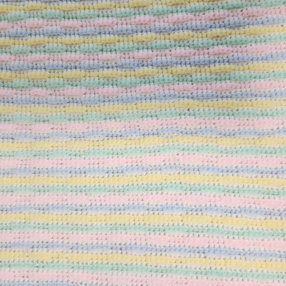 VINTAGE Timeless Cozy Hand Crocheted Blanket Fringe Throw Patel Colors 44 x 46. - Picture 3 of 16